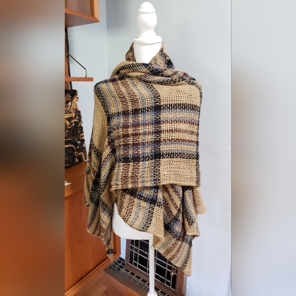 Long Scarf/Shawl --- Brown & blue plaid, acrylic